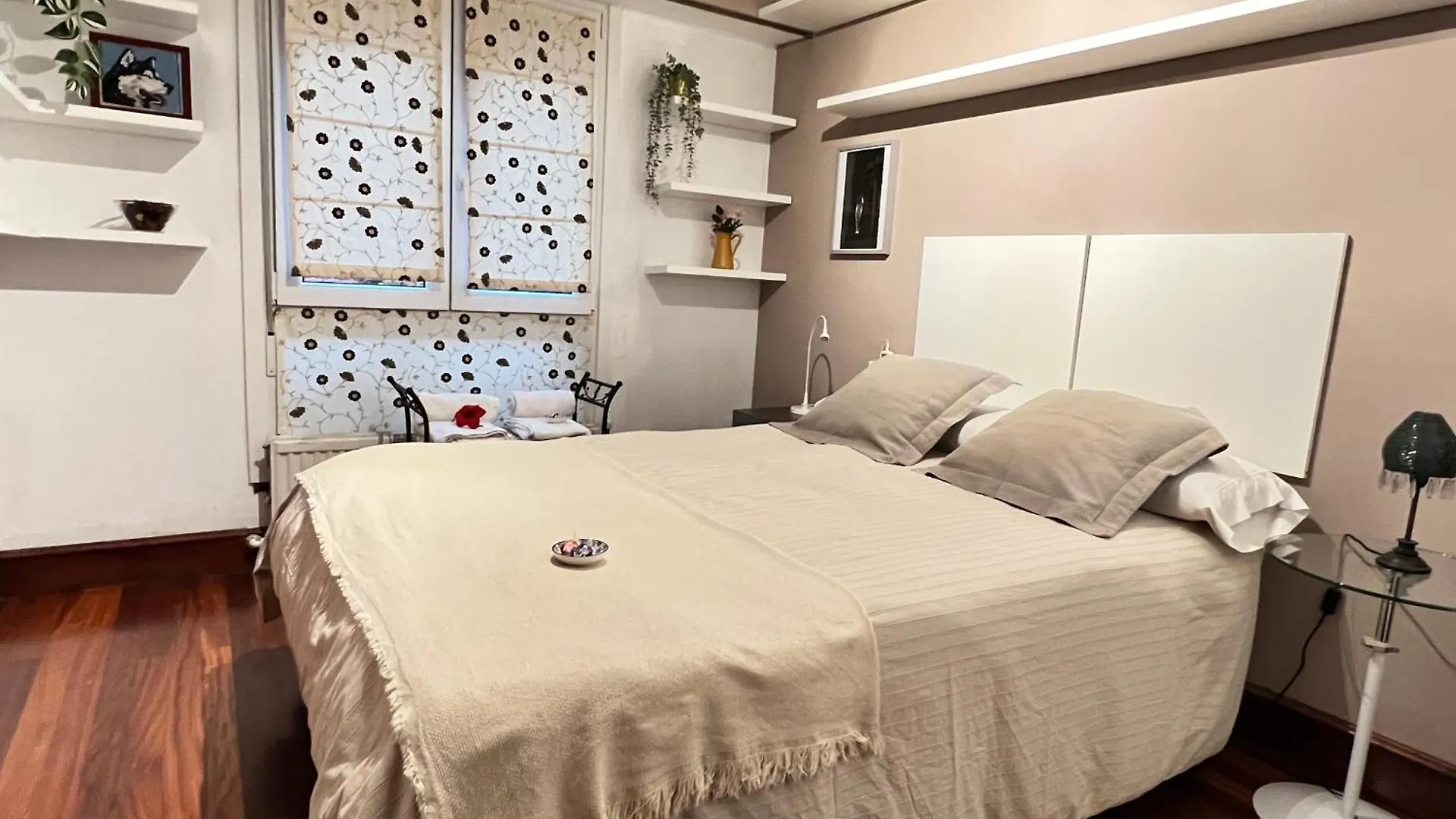 Spacious Cozy Apartment With Easy And Free Parking Añorga-Lugariz Spanien